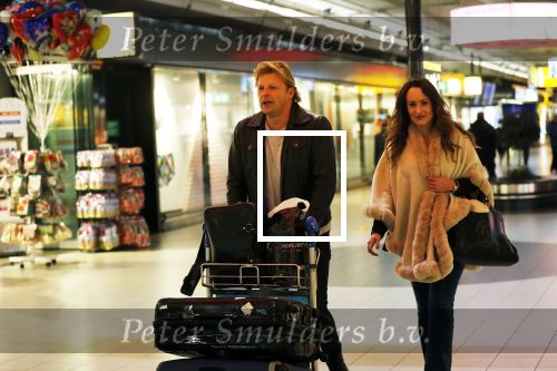 Schiphol 19 januari 2019
Youri Mulder met zijn nieuwe vriendin Lynn Schippers op schiphol.