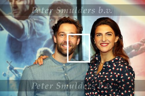 Amsterdam 17 december 2019
Premiere Starwars in het Amsterdam theater. Anna Gimbrere kwam met een goede vriend