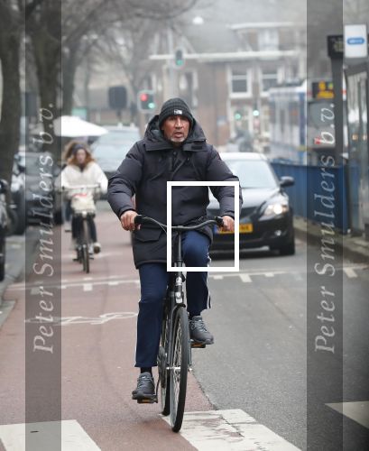 Amsterdam 21 januari 2020
Oud bokser Alex Blanchard op de fiets in Amsterdam zuid.