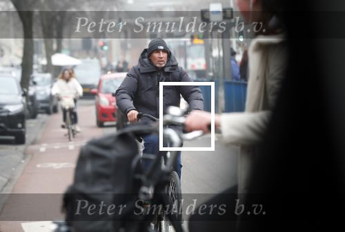 Amsterdam 21 januari 2020
Oud bokser Alex Blanchard op de fiets in Amsterdam zuid.