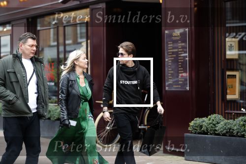 Amsterdam 21 januari 2020
Andre Hazes met zijn vriendin Bridget Maasland en haar broer op de pc hooftstraat. Andre viert vandaag zijn 26e verjaardag.
