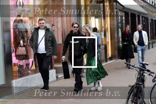 Amsterdam 21 januari 2020
Andre Hazes met zijn vriendin Bridget Maasland en haar broer op de pc hooftstraat. Andre viert vandaag zijn 26e verjaardag.