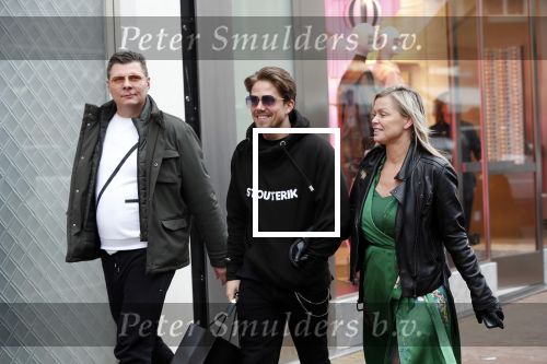 Amsterdam 21 januari 2020
Andre Hazes met zijn vriendin Bridget Maasland en haar broer op de pc hooftstraat. Andre viert vandaag zijn 26e verjaardag.