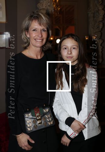 Nuland 28 januari 2020
Opening nieuwe winkel Addy v d Krommenacker in Villa Maasdonk.
Anky v Grunsven kwam met haar dochter