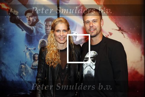 Amsterdam 17 december 2019
Premiere Starwars in het Amsterdam theater. Armin v Buuren kwam met zijn vrouw Erika