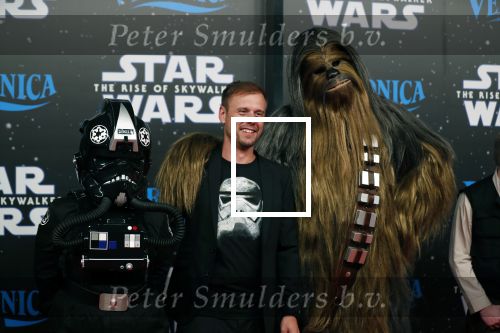Amsterdam 17 december 2019
Premiere Starwars in het Amsterdam theater. Armin v Buuren kwam met zijn vrouw Erika