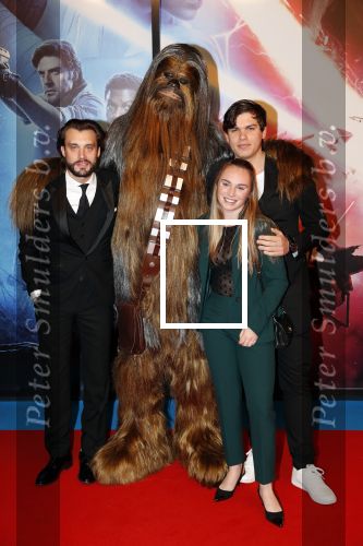 Amsterdam 17 december 2019
Premiere Starwars in het Amsterdam theater. Bart Meeldijk en â€¦