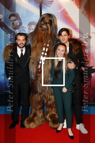 Amsterdam 17 december 2019
Premiere Starwars in het Amsterdam theater. Bart Meeldijk en â€¦