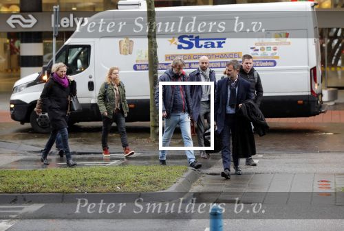 Lelystad 15 januari 2020
Rechtszaak Rosanna Kluivert en haar zoon Nino Wilkes tegen het tv programma Tros Opgelicht bij de rechtbank in Lelystad. advocaat Bertil van Kaam van opgelicht met werknemers