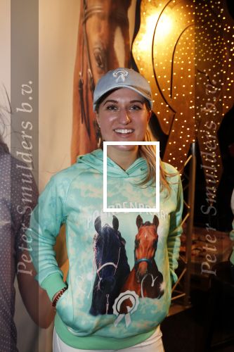 Amsterdam 26 januari 2020
Britt Dekker met fans op jumping Amsterdam