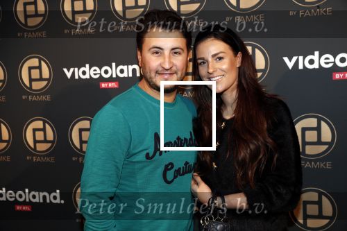 Amsterdam 9 januari 2020
Presentatie Bontgirl ( Videoland) van Famke Louise bij westergasfabriek.
Danny Froger met zijn vriendin Ann Dominique Wilten