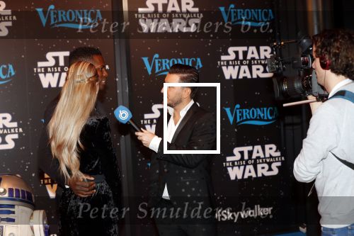 Amsterdam 17 december 2019
Premiere Starwars in het Amsterdam theater. Danny Froger interviewt Remy Bonjaski voor shownieuws