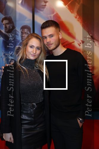 Amsterdam 17 december 2019
Premiere Starwars in het Amsterdam theater. dave Dekker met zijn vriendin