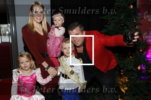 Amsterdam 22 december 2019
RTL Christmas show in de ziggo Dome. 
De Bellingaï¿½s (You Tube)
De Bellingas