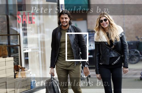 Amsterdam 23 december 2019
Estelle Cruijff met haar nieuwe vriend Mo op de cornelis schuytstraat.