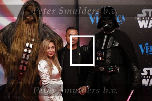 Amsterdam 17 december 2019
Premiere Starwars in het Amsterdam theater. Michael Mendoza met partner