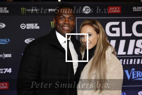 Arnhem 21 december 2019
Badr Hari versus Rico Verhoeven in het geldredome.
Remy Bonjasky met vrouw