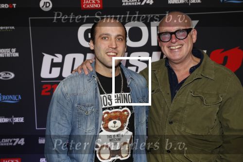 Arnhem 21 december 2019
Badr Hari versus Rico Verhoeven in het geldredome. Rene v d Gijp kwam met zijn zoon Sanny