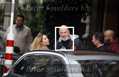 Amsterdam 15 januari 2021
Amanda Balk word door haar nieuwe vriend Ed Hollander met  zijn Rolls Royce opgehaald bij Hotel lâ€™europe
