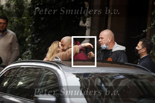 Amsterdam 15 januari 2021
Amanda Balk word door haar nieuwe vriend Ed Hollander met  zijn Rolls Royce opgehaald bij Hotel lâ€™europe
