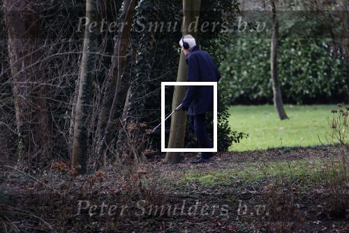 Maarssen 4 februari 2021
Berend Boudewijn werkt in zijn tuin.