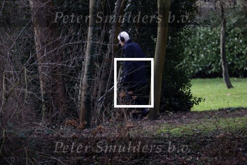 Maarssen 4 februari 2021
Berend Boudewijn werkt in zijn tuin.