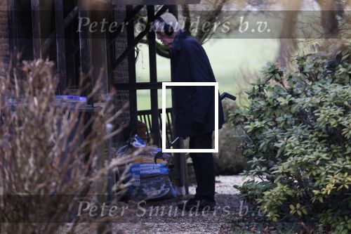 Maarssen 4 februari 2021
Berend Boudewijn werkt in zijn tuin.
