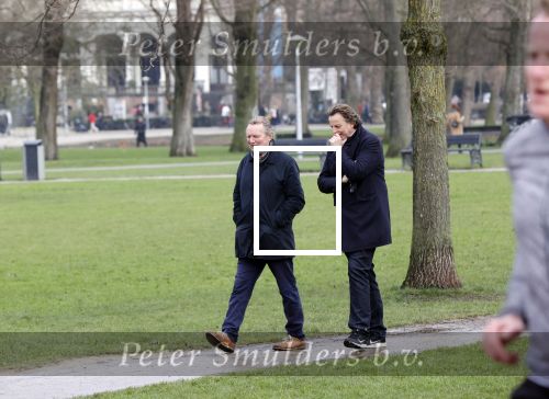 Amsterdam 5 februari 2021
Bert Koenders met â€¦ in het vondelpark.
