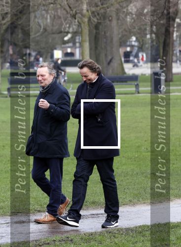 Amsterdam 5 februari 2021
Bert Koenders met â€¦ in het vondelpark.