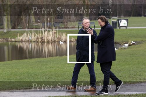 Amsterdam 5 februari 2021
Bert Koenders met â€¦ in het vondelpark.