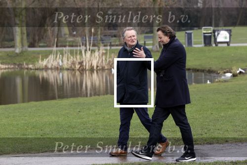 Amsterdam 5 februari 2021
Bert Koenders met â€¦ in het vondelpark.