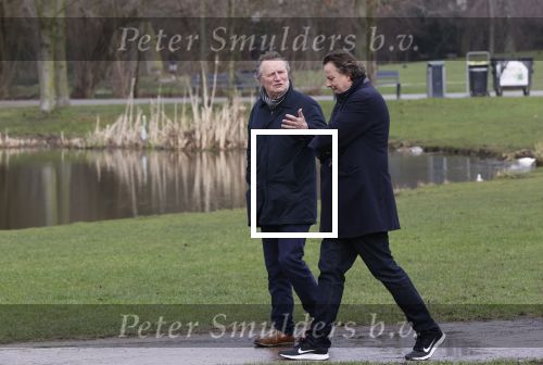 Amsterdam 5 februari 2021
Bert Koenders met â€¦ in het vondelpark.