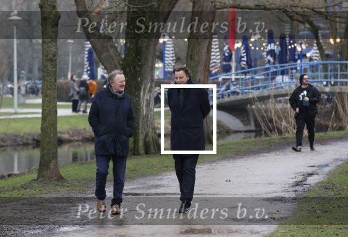 Amsterdam 5 februari 2021
Bert Koenders met â€¦ in het vondelpark.