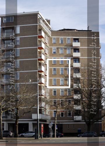 Amsterdam 31 januari 2021
In dit complex heeft Bridget Maasland een appartement gekocht voor haar ouders.