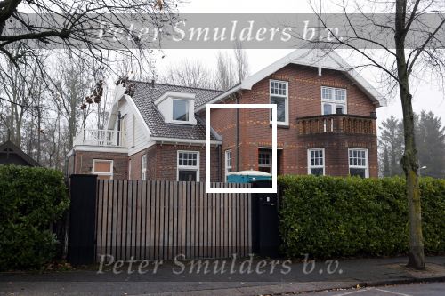 Amstelveen 9 december 2020
Het huis van carice v Houten wordt helemaal verbouwd