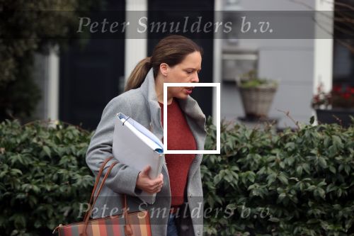 Rotterdam 3 januari 2020
Carola Schouten verlaat om 12 uur haar huis . 2 minuten later vertrekt haar nieuwe vriend met koffer haar huis.
