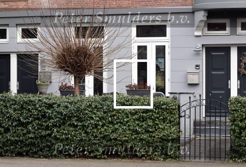 Rotterdam 3 januari 2020
Carola Schouten verlaat om 12 uur haar huis . 2 minuten later vertrekt haar nieuwe vriend met koffer haar huis.