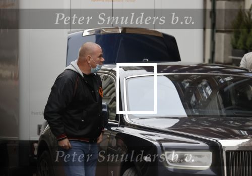 Amsterdam 15 januari 2021
Amanda Balk word door haar nieuwe vriend Ed Hollander met  zijn Rolls Royce opgehaald bij Hotel lâ€™europe