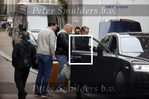 Amsterdam 15 januari 2021
Amanda Balk word door haar nieuwe vriend Ed Hollander met  zijn Rolls Royce opgehaald bij Hotel lâ€™europe