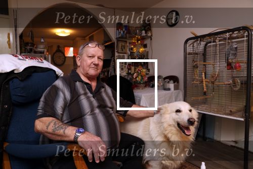 Almere 2 februari 2021
Op bezoek thuis bij Gerrie Tokkie Ruijmgaart. Hun huis staat in Almere . Ze hebben een hond en een pappegaai