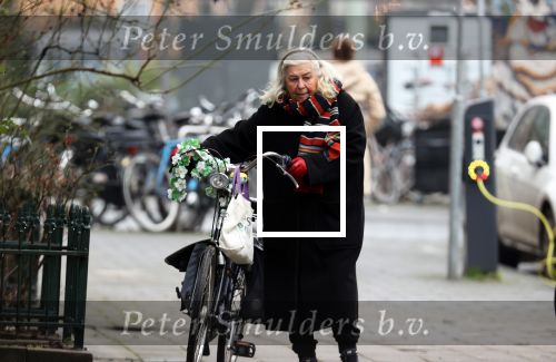 Amsterdam 1 februari 2021
Herma Krabbe doet boodschappen in Amsterdam zuid