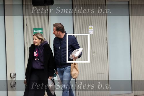Rotterdam 30 januari 2021
Hugo de Jonge en zijn dochter Sarah doen boodschappen en lopen daarna weer naar huis