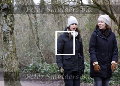 Amsterdam 16 februari 2021
Diverse BN ers in het vondelpark tijdens Corona. Isa Hoes met een vriendin