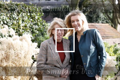Woerden 21 januari 2021
Liane den Haan , lijsttrekker 50 plus wordt thuis geinterviewd door Nick Dijkman van Story. Liane woont samen met haar kinderen en haar moeder in 1 huis.