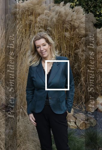 Woerden 21 januari 2021
Liane den Haan , lijsttrekker 50 plus wordt thuis geinterviewd door Nick Dijkman van Story. Liane woont samen met haar kinderen en haar moeder in 1 huis.