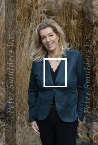 Woerden 21 januari 2021
Liane den Haan , lijsttrekker 50 plus wordt thuis geinterviewd door Nick Dijkman van Story. Liane woont samen met haar kinderen en haar moeder in 1 huis.