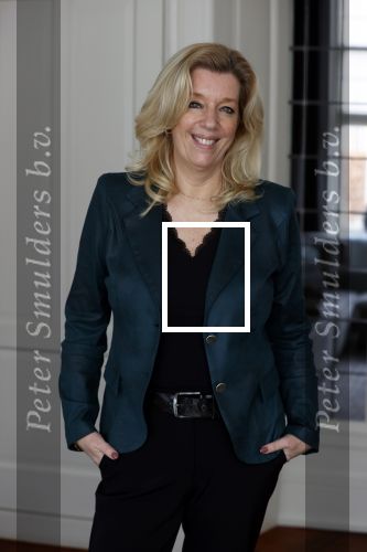 Woerden 21 januari 2021
Liane den Haan , lijsttrekker 50 plus wordt thuis geinterviewd door Nick Dijkman van Story. Liane woont samen met haar kinderen en haar moeder in 1 huis.