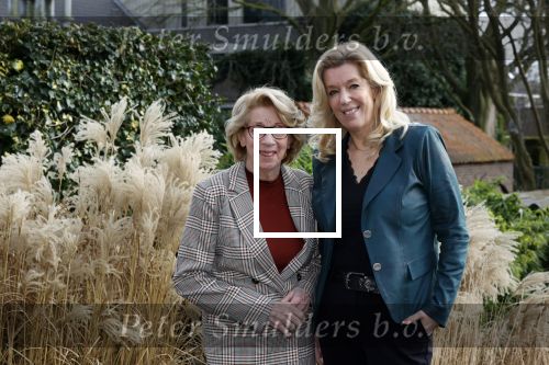 Woerden 21 januari 2021
Liane den Haan , lijsttrekker 50 plus wordt thuis geinterviewd door Nick Dijkman van Story. Liane woont samen met haar kinderen en haar moeder in 1 huis.