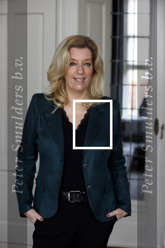 Woerden 21 januari 2021
Liane den Haan , lijsttrekker 50 plus wordt thuis geinterviewd door Nick Dijkman van Story. Liane woont samen met haar kinderen en haar moeder in 1 huis.