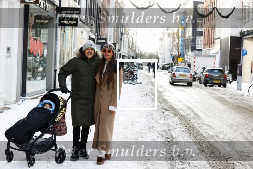 Amsterdam 9 februari 2021
Lil Kleine met zijn vri4ndin Jamie Vaes en hun zoon Lio